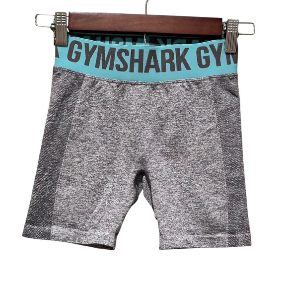 Gymshark Pants - Gymshark Women’s Heather Gray Seamless Compression Flex Shorts Size XS Gym